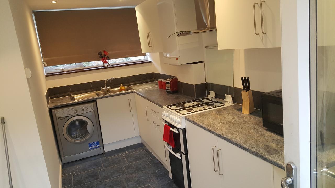Vetrelax Basildon Newly Refurbished 3Bed House Aparthotel Esterno foto