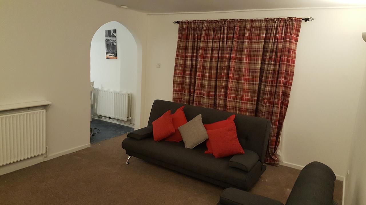 Vetrelax Basildon Newly Refurbished 3Bed House Aparthotel Esterno foto